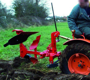 Charrue brabant réversible avec déport latéral PBR95